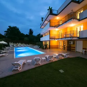 Ferretti Garda Palace Aparthotel Peschiera del Garda