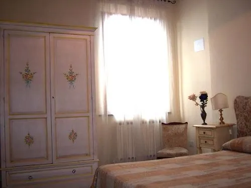 B&B Dei Rossi Siena 3*,